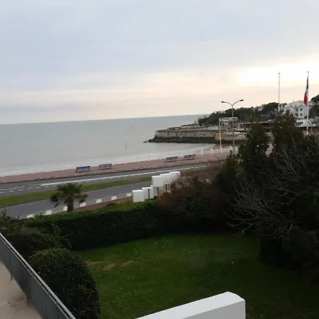 Royan, 2 Pieces, 2 Personnes - Fr-1-494-81 *